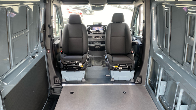 Mercedes-Benz Sprinter 319Cdi L2 Diesel Awd 3.5t H2 Pro Van 9G-Tronic - Image 26